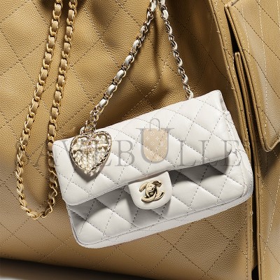 CHANEL CLASSIC MINI BAG WITH HOOK AP4760 (12*8*5cm)